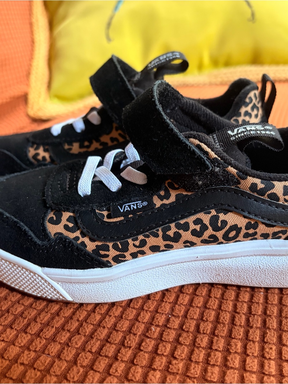 Vans Kids Black & Tan Leopard Low-Top Sneakers